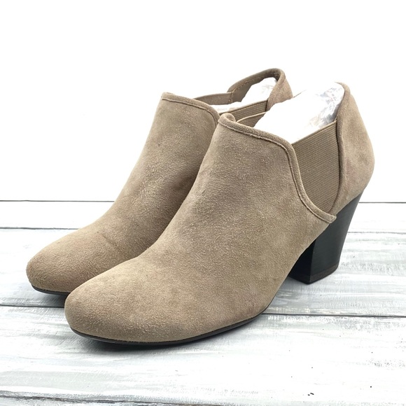 Vaneli Shoes - Vaneli Suede Leather Booties “Jody” Truffle Suede Boots Taupe Beige Ankle Boot 9